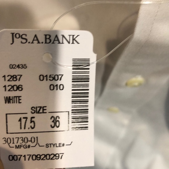 Jos a bank brand new white dress shirt - Picture 3 of 3